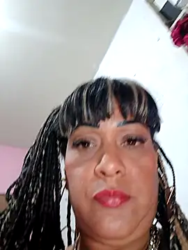 Snapshot of SabrinaColin chatting on February 1, 2026, 3:16 am SabrinaColin online show from February 1, 2026, 3:16 am