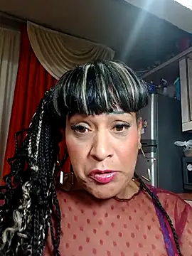 Snapshot of SabrinaColin chatting on February 3, 2026, 3:15 am SabrinaColin online show from February 3, 2026, 3:15 am