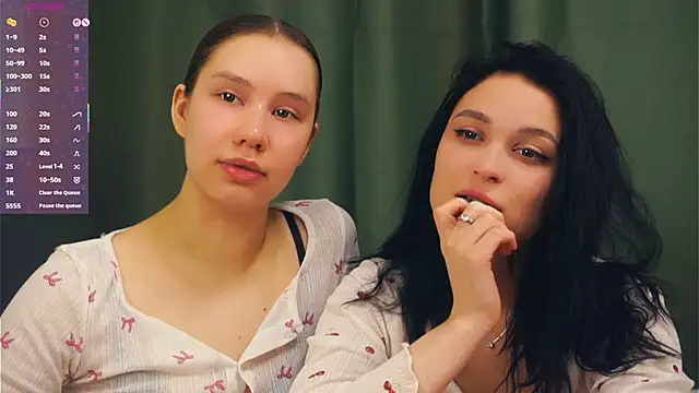 ZofiaSoshnik online show from March 25, 2026, 7:25 am