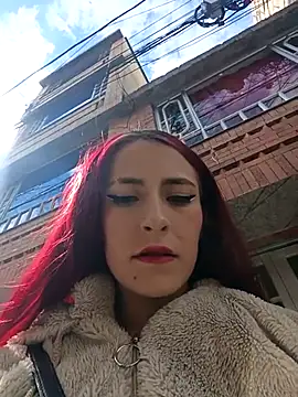 im scarlett18x online show from February 20, 2026, 7:25 pm