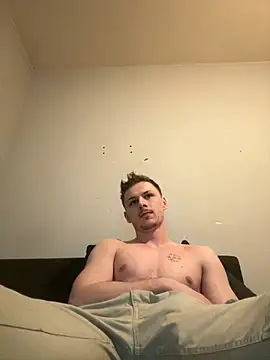 Snapshot of Lucas328706 chatting on February 6, 2026, 11:13 am Lucas328706 online show from February 6, 2026, 11:13 am