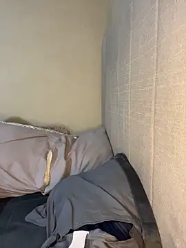 romyamo online show from March 1, 2026, 4:14 am