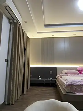 Snapshot of czamabe chatting on March 3, 2026, 1:28 pm czamabe online show from March 3, 2026, 1:28 pm