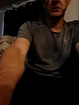 sexy hottie guy online show from June 19, 2026, 11:08 pm