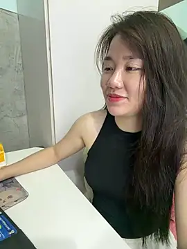Snapshot of Amy8386 chatting on May 28, 2026, 5:05 am Amy8386 online show from May 28, 2026, 5:05 am