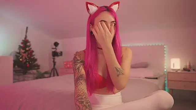 Sarah Pink online show from December 28, 2024, 5:35 pm