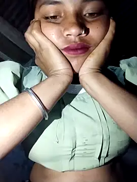 Snapshot of Nisha_011 chatting on February 27, 2026, 10:21 pm Nisha 011 online show from February 27, 2026, 10:21 pm