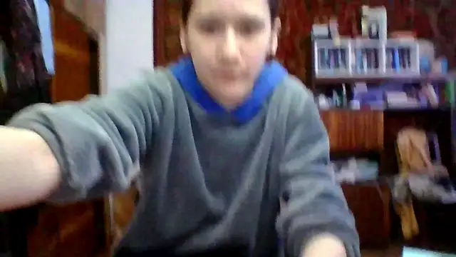 NickiKisinger online show from April 11, 2026, 5:01 am