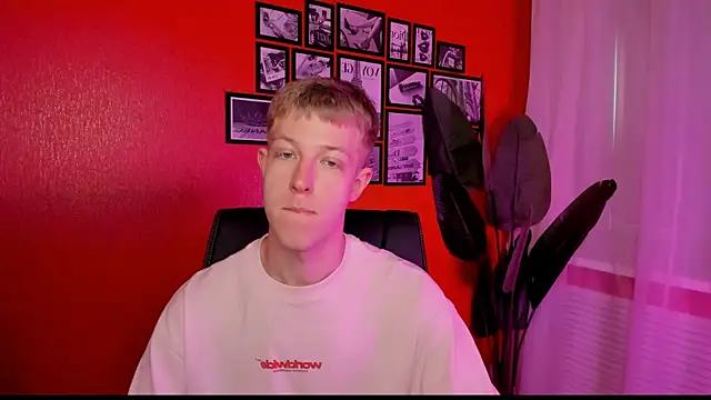 Dylan Norton online show from July 16, 2026, 10:32 am
