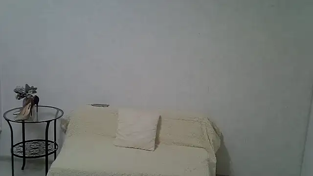 Opaldream online show from February 19, 2026, 3:46 am