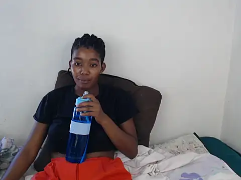 SexyyMandy online show from February 16, 2026, 12:34 pm