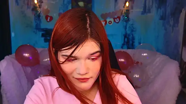 Snapshot of EllieFoxy chatting on February 11, 2026, 1:49 pm EllieFoxy online show from February 11, 2026, 1:49 pm