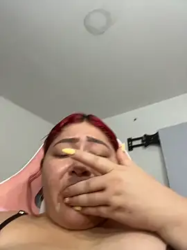 Snapshot of Rouse-Antonella_ chatting on March 1, 2026, 5:48 pm Rouse-Antonella online show from March 1, 2026, 5:48 pm