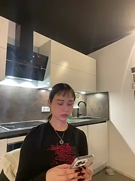 Just-Lilly online show from April 11, 2026, 7:45 am