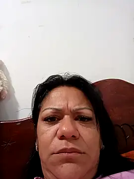 Snapshot of Dafne_77 chatting on April 11, 2026, 10:52 am Dafne 77 online show from April 11, 2026, 10:52 am