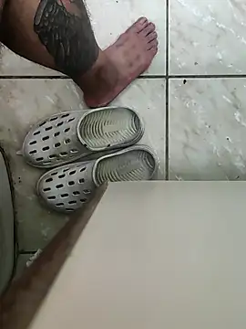 Snapshot of Gordinho_dos_pes chatting on February 18, 2026, 8:16 pm Gordinho dos pes online show from February 18, 2026, 8:16 pm