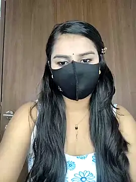 Alix cuti online show from April 8, 2026, 6:30 pm