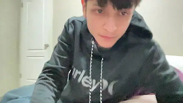 Snapshot of Mardelrey chatting on February 6, 2026, 4:43 pm Mardelrey online show from February 6, 2026, 4:43 pm