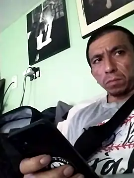 bigbooietx online show from February 17, 2026, 7:42 pm