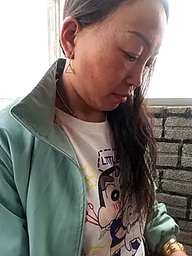 Snapshot of baby_112233 chatting on February 3, 2026, 6:40 am baby 112233 online show from February 3, 2026, 6:40 am