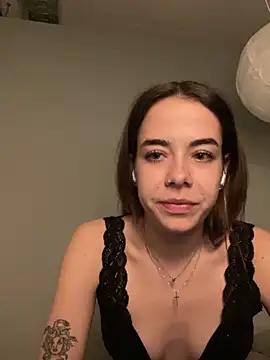 Snapshot of JulietSugar chatting on April 6, 2026, 5:58 pm JulietSugar online show from April 6, 2026, 5:58 pm