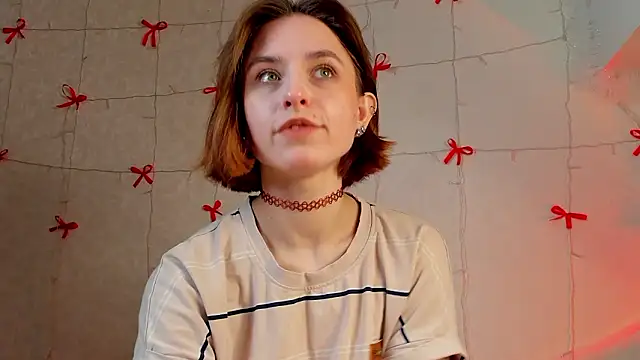 Snapshot of VelvetCaress chatting on February 22, 2026, 9:41 am VelvetCaress online show from February 22, 2026, 9:41 am