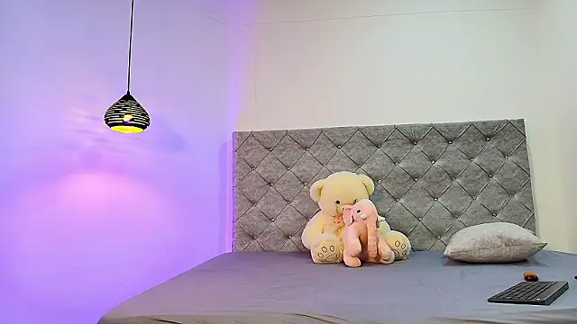 Snapshot of Samanta-Rose chatting on February 27, 2026, 3:28 am Samanta-Rose online show from February 27, 2026, 3:28 am