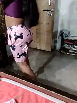 horny indian90 online show from February 25, 2026, 3:21 pm