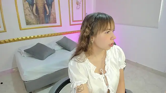 Snapshot of milaack_ chatting on February 26, 2026, 7:46 pm milaack online show from February 26, 2026, 7:46 pm