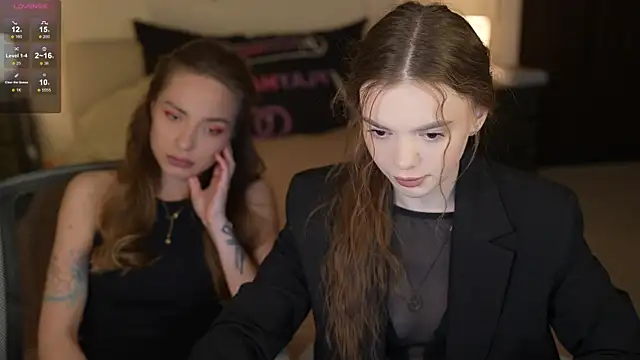 Snapshot of Zlata_Sky chatting on May 27, 2026, 11:07 am Zlata Sky online show from May 27, 2026, 11:07 am