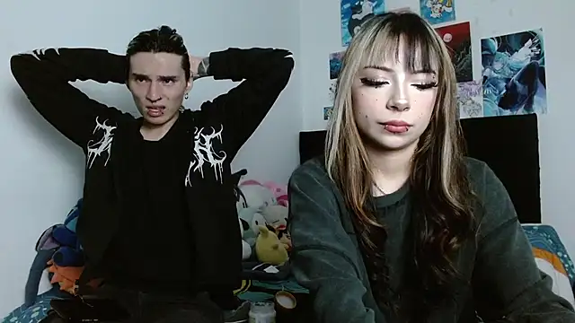 Snapshot of denjireze chatting on February 22, 2026, 9:35 pm denjireze online show from February 22, 2026, 9:35 pm