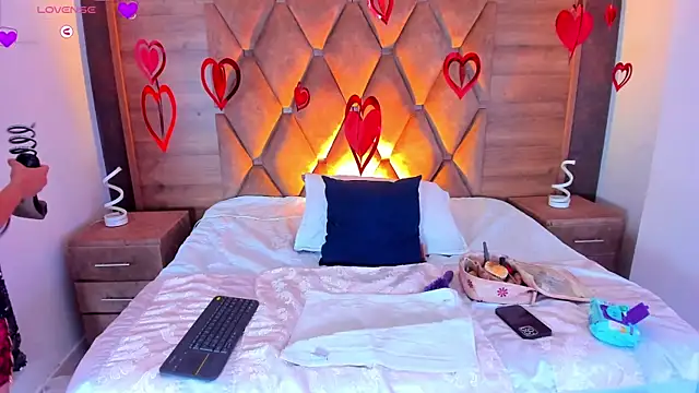 Snapshot of valeriekhaleesi chatting on February 14, 2026, 8:38 pm valeriekhaleesi online show from February 14, 2026, 8:38 pm