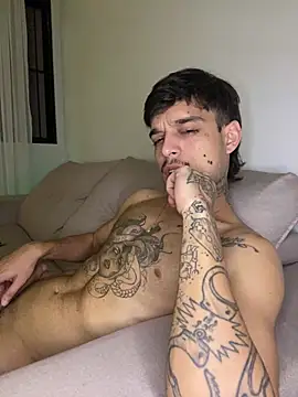 ruffvip online show from February 3, 2026, 11:43 pm