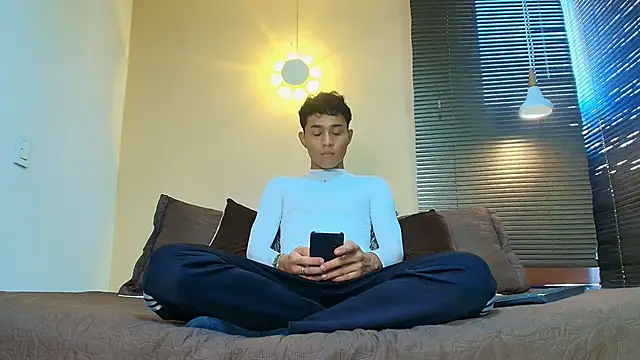 Damon Salvarote S online show from April 16, 2026, 7:03 pm