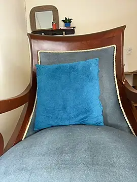 LilaRvsh online show from March 31, 2026, 5:02 pm