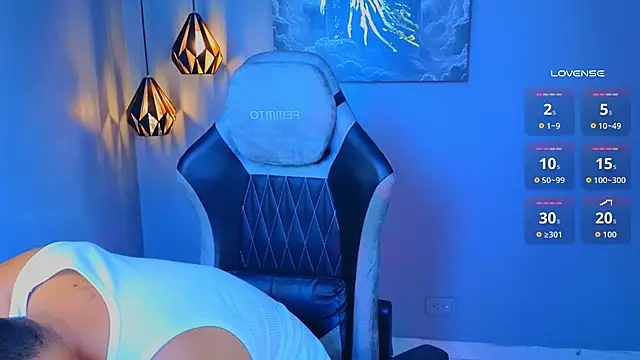 Snapshot of AndresRodriguez1 chatting on March 31, 2026, 1:11 pm AndresRodriguez1 online show from March 31, 2026, 1:11 pm