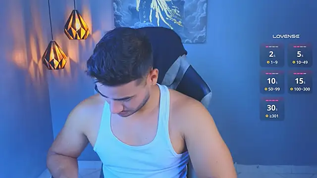 Snapshot of AndresRodriguez1 chatting on April 14, 2026, 2:12 pm AndresRodriguez1 online show from April 14, 2026, 2:12 pm