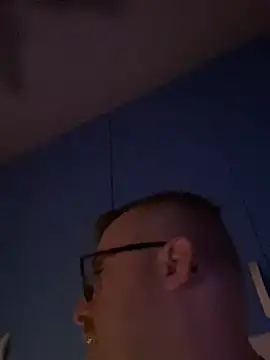 io1Elian online show from April 10, 2026, 8:24 pm