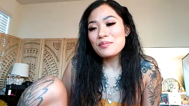 222goddess444you online show from May 8, 2026, 2:06 am