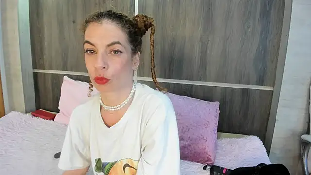 Brynaa online show from March 12, 2026, 4:51 am