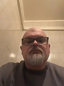 Snapshot of Crvendac76 chatting on February 26, 2026, 11:20 am Crvendac76 online show from February 26, 2026, 11:20 am