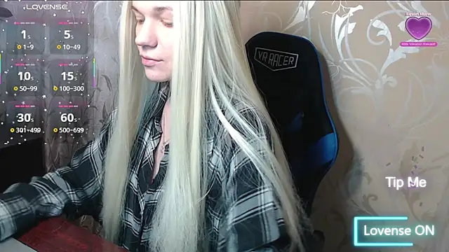 Snapshot of Shiny_Victoria chatting on March 7, 2026, 9:50 am Shiny Victoria online show from March 7, 2026, 9:50 am