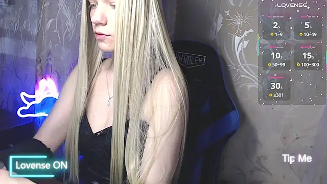 Shiny Victoria online show from May 26, 2026, 8:21 am