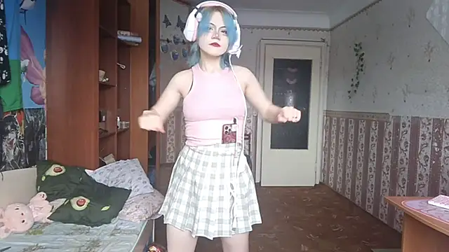 KathernSaulters online show from February 17, 2026, 6:21 am