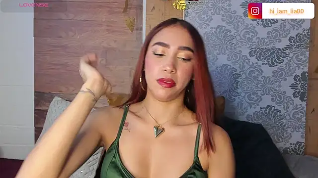 LiaHansson00 online show from March 10, 2026, 3:28 pm