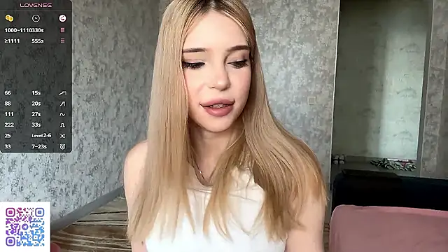 ViolaFaa online show from March 13, 2026, 6:31 am