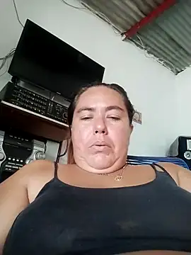 hot girl full online show from May 16, 2026, 8:07 pm