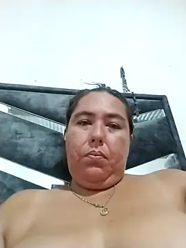 hot girl full online show from May 19, 2026, 2:01 pm