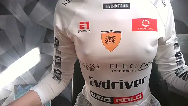 Snapshot of AlicePhyllis chatting on March 1, 2026, 6:37 am AlicePhyllis online show from March 1, 2026, 6:37 am