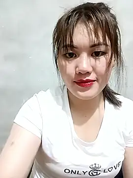 Anna 516 online show from February 25, 2026, 12:37 pm